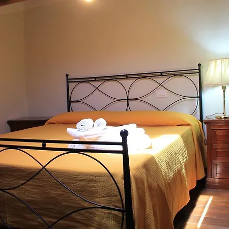 Aparthotel Il Grifone A Cortona
